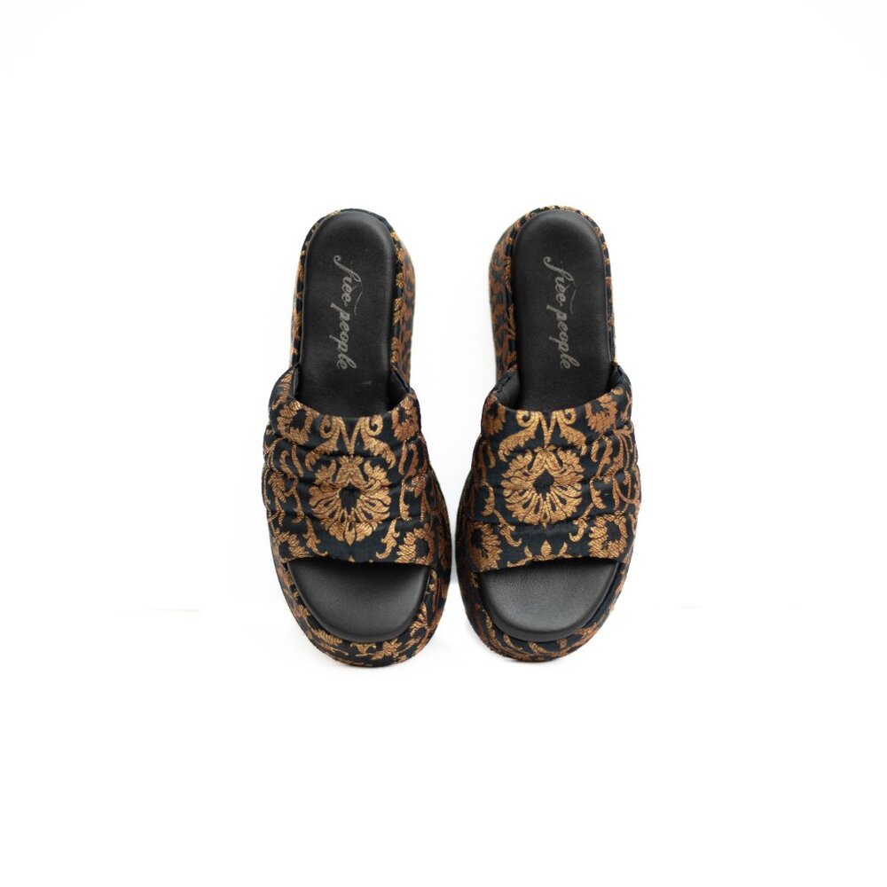 Free People Almost Paradise Brocade Platform Shoes‎ 39 Black Gold Boho Chunky - Picture 3 of 13